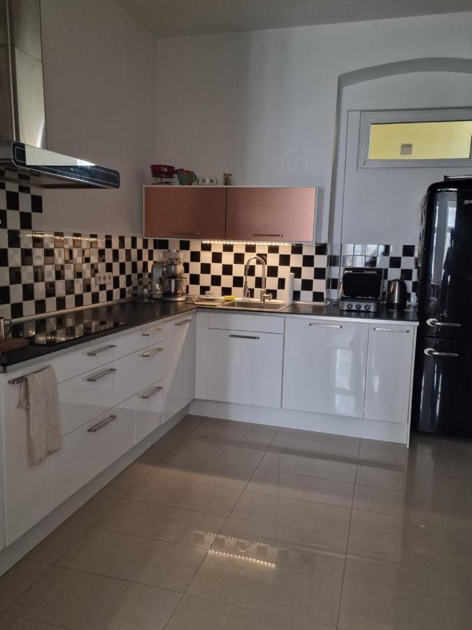 וינה 4 Seasons Apartment מראה חיצוני תמונה