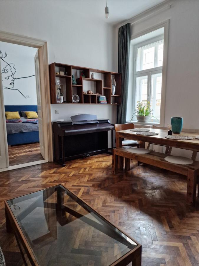וינה 4 Seasons Apartment מראה חיצוני תמונה